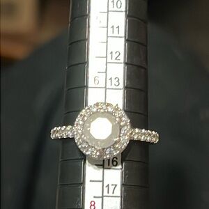 1ct sterling silver diamond ring.